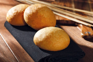 Laurent- White Burger Roll 65 x 100g