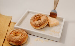 Holy Bagel - Parmesan and Thyme Bagel 64 x 120g