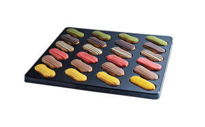 LRN- Mini Eclair - Les Carolines Assorted  72 x 13g